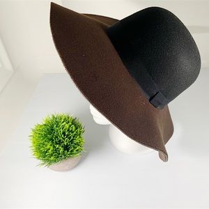 Magid Oversized Wool Hat Wide Brim‎